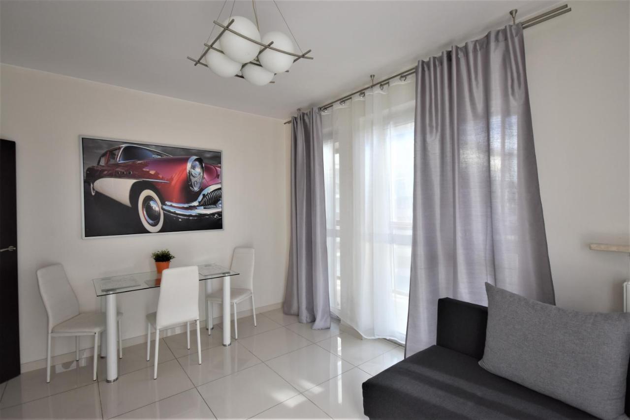 Senator Warsaw Apartments Ngoại thất bức ảnh