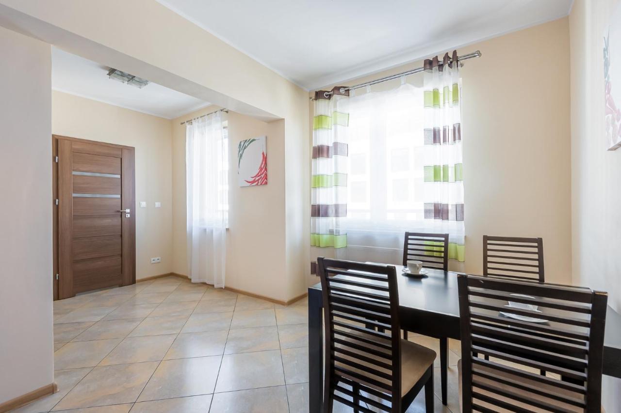 Senator Warsaw Apartments Ngoại thất bức ảnh