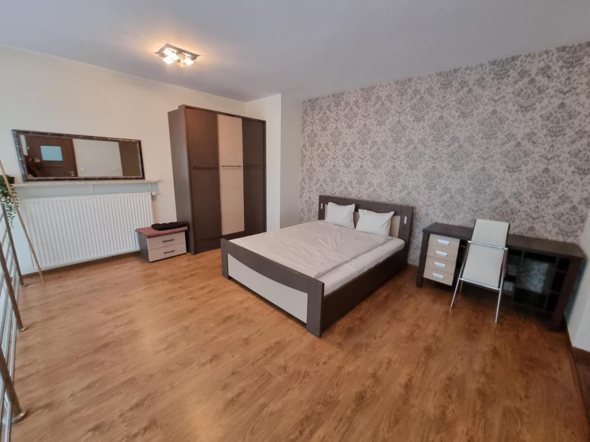 Senator Warsaw Apartments Ngoại thất bức ảnh