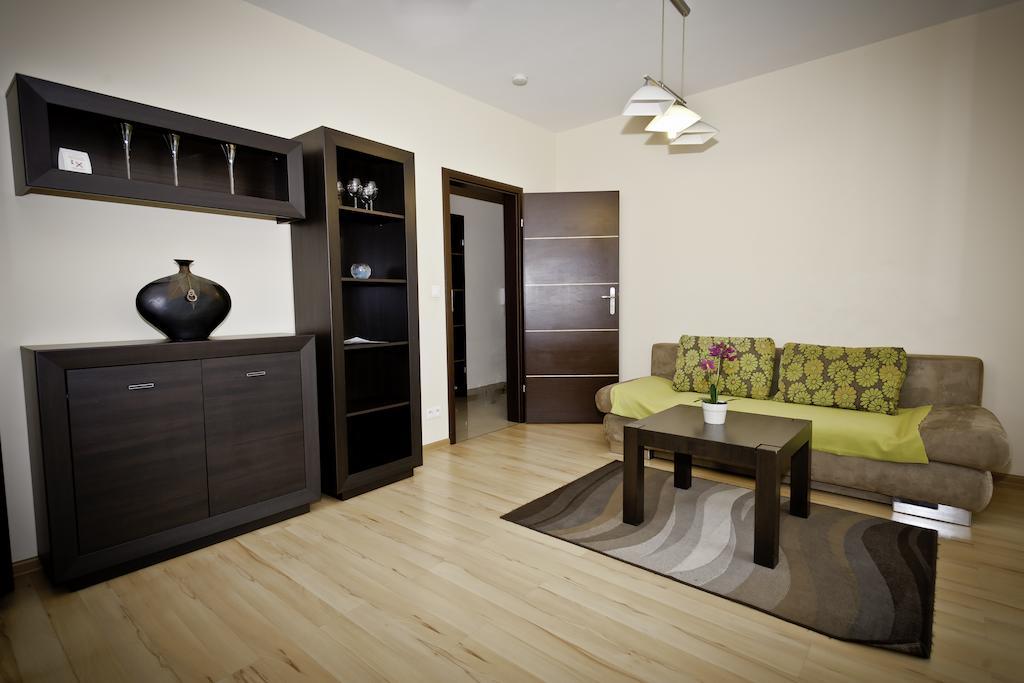 Senator Warsaw Apartments Ngoại thất bức ảnh
