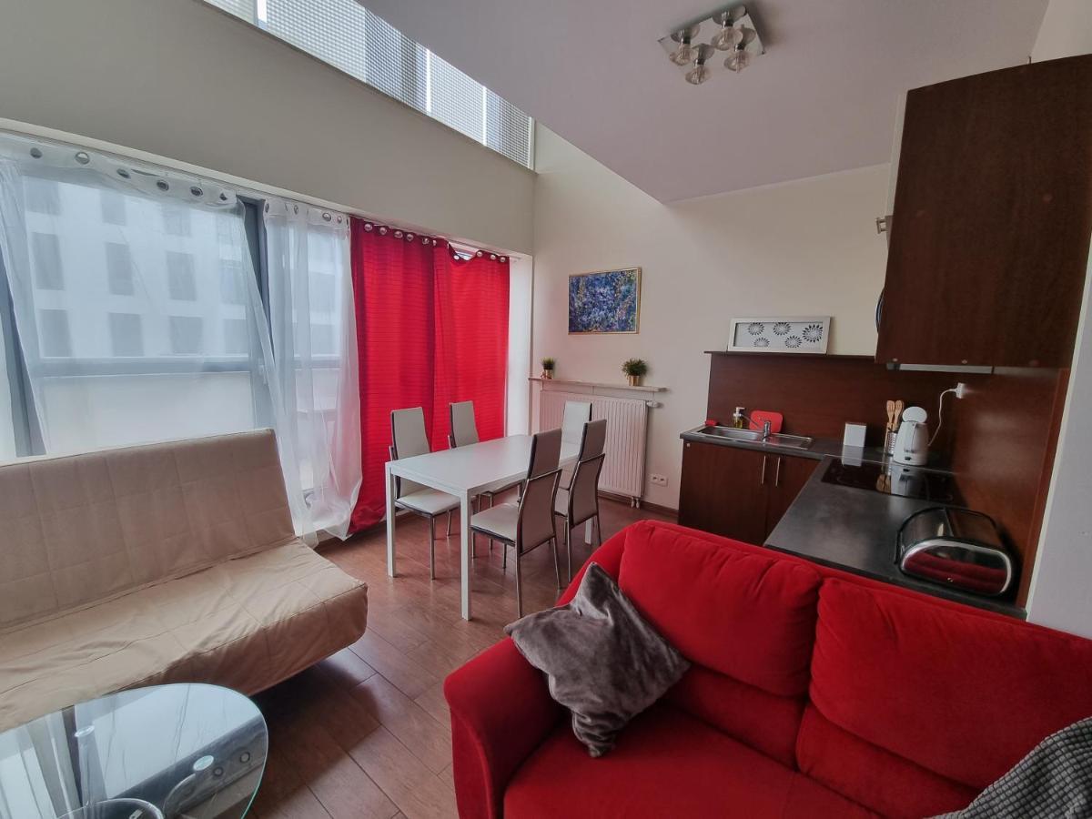 Senator Warsaw Apartments Ngoại thất bức ảnh
