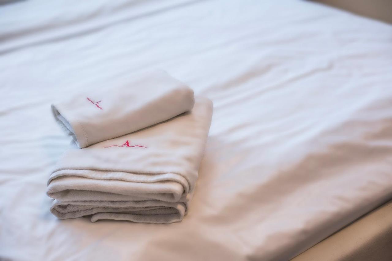 Senator Warsaw Apartments Ngoại thất bức ảnh